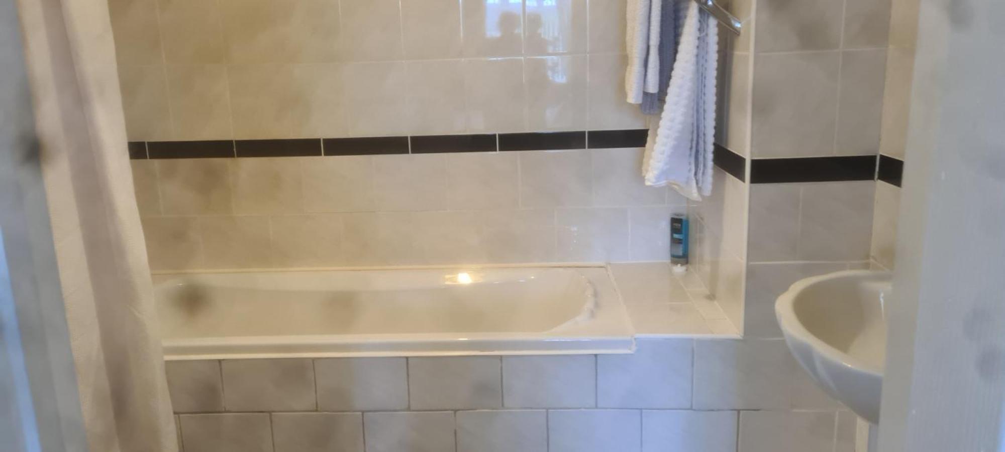 Parc Lodge Guesthouse Bridgend  Rum bild